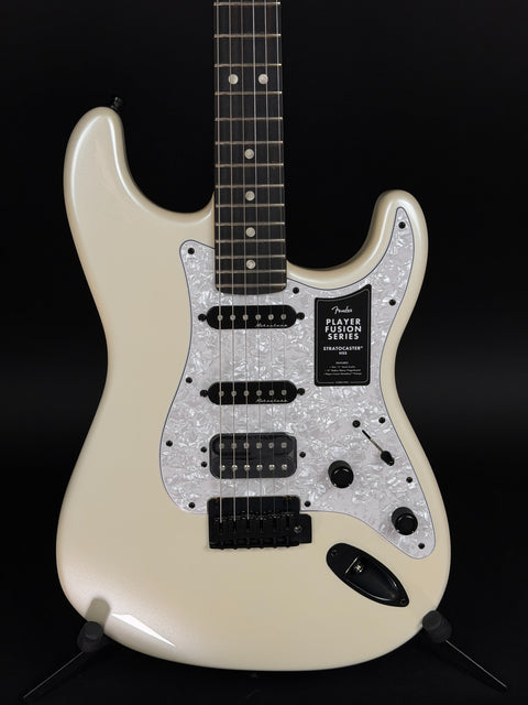 Fender Limited Edition Player Fusion Stratocaster HSS - Olympic Pearl