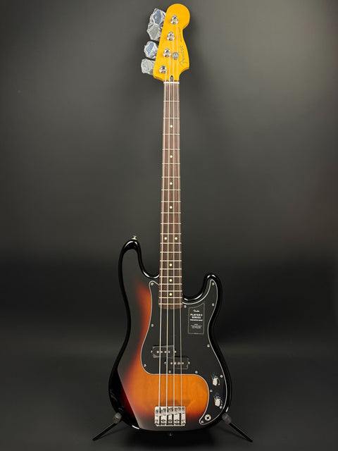 Fender Player II Precision Bass - 3-Color Sunburst w/ Rosewood Fingerboard -