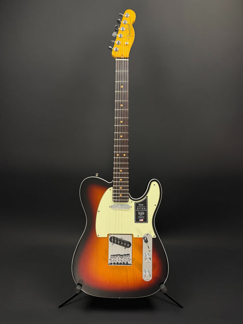 Fender Ultra Luxe Vintage '60s Telecaster Custom - 3-Color Sunburst -