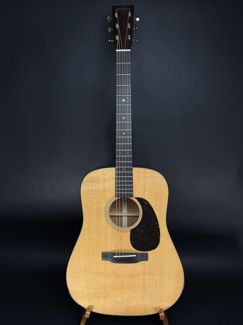Martin D-18 Natural -