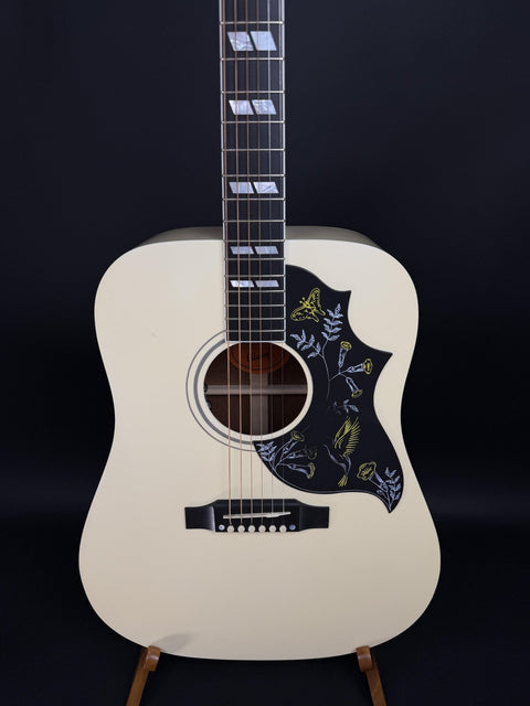 2018 Gibson Hummingbird Limited - Alpine White -