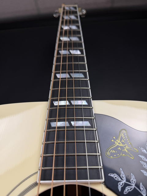 2018 Gibson Hummingbird Limited - Alpine White -