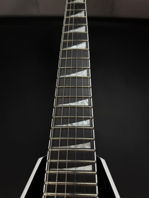 Jackson Pro Series Wes Borland Signature King V - Black with White Bevels -