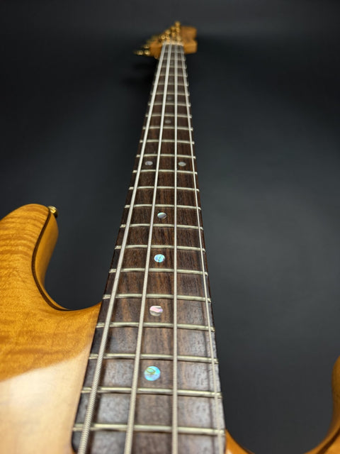 2001 Fender American Deluxe Zone Bass - Amber