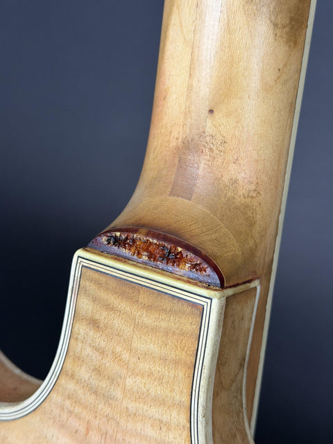 1960s Hofner Verythin Model 4575 - Natural