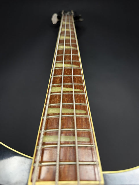 1977 Rickenbacker 4001 - Jetglo