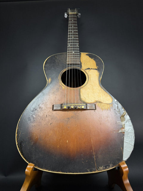 1930s-1940s Gibson L-00 Parlor