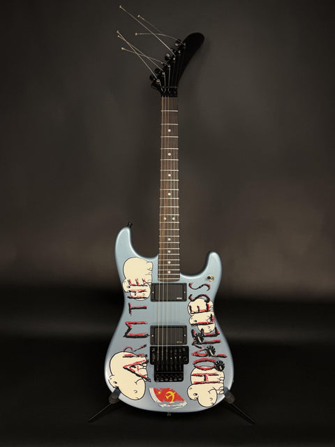 Fender Tom Morello "Arm the Homeless" - Ice Blue Metallic -