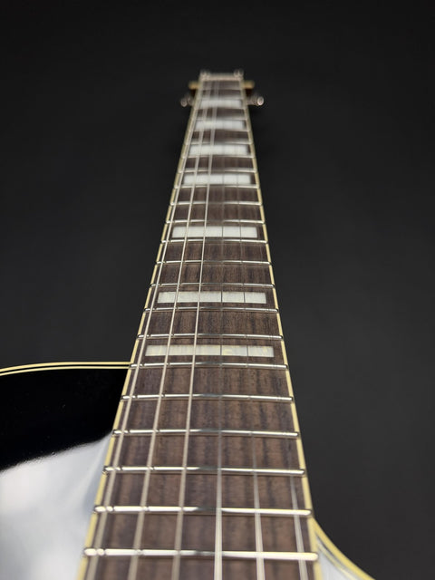 Gretsch G6128T-53 Vintage Select '53 Duo Jet with Bigsby - Black