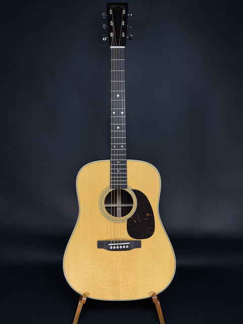 Martin D-28 Natural -