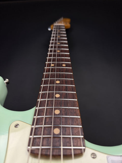 Fender Ultra Luxe Vintage '60s Stratocaster - Surf Green -