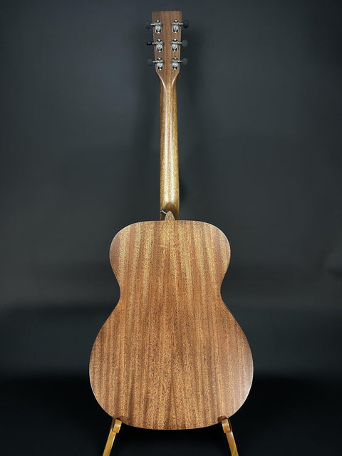 Martin 000-15E -