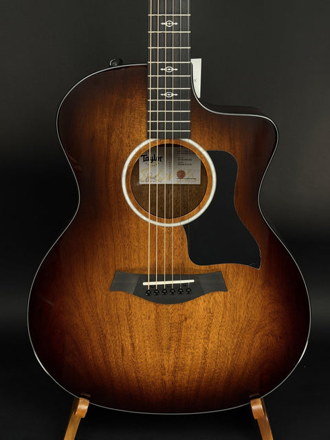 Taylor 224ce-K DLX -
