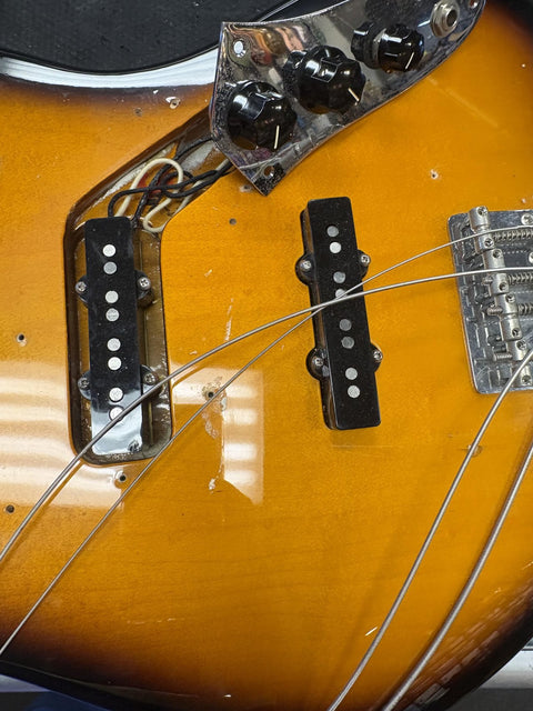 Pre-Owned Fender Partscaster Jazz Bass - Sunburst