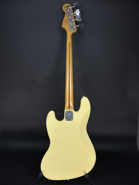 Fender Limited Edition Laura Lee Jazz Bass -
