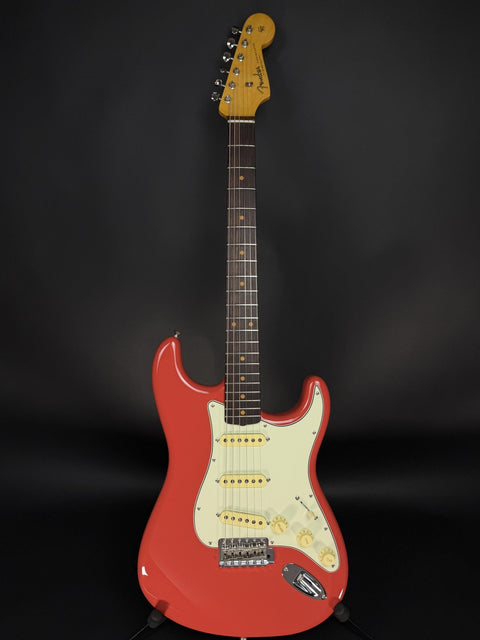 2024 Fender American Vintage II 1961 Stratocaster - Fiesta Red