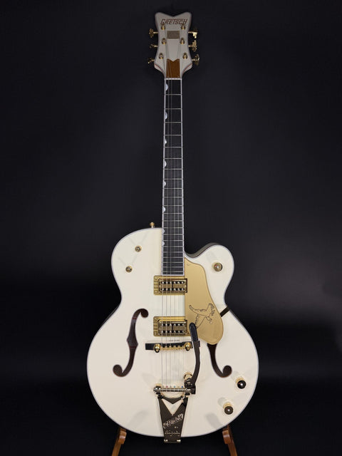 Gretsch G6136T-59 White Falcon -