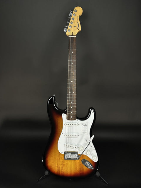 Fender Standard Stratocaster - 3-Color Sunburst Laurel Fingerboard -