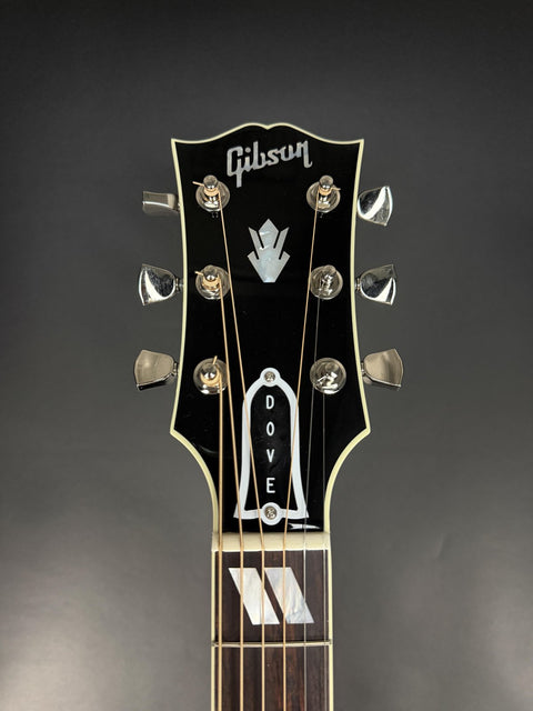 Gibson Custom Limited Edition Greatest Hits Volume II Dove - Alpine White Gloss