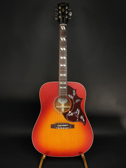 Gibson Hummingbird Special - Satin Vintage Cherry Sunburst -