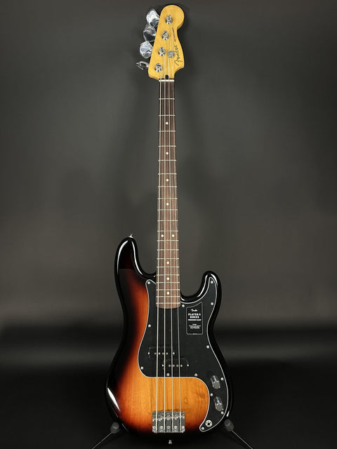 Fender Player II Precision Bass - 3-Color Sunburst w/ Rosewood Fingerboard -