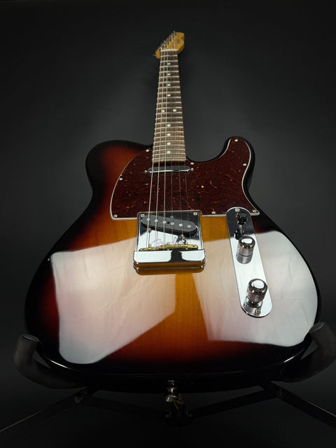 2020 Fender American Professional II Telecaster - 3-Color Sunburst -