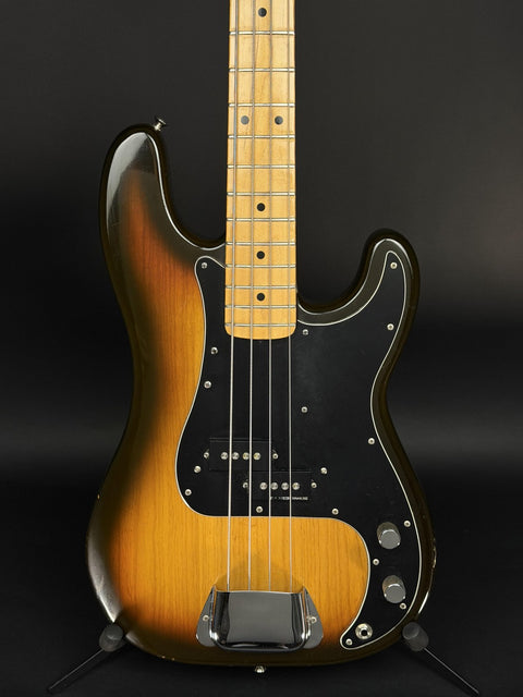 1978 Fender Precision Bass - Sunburst -