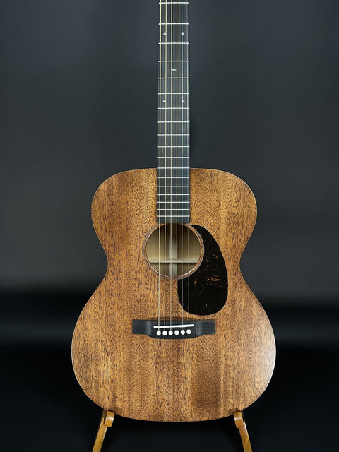 Martin 000-17 -