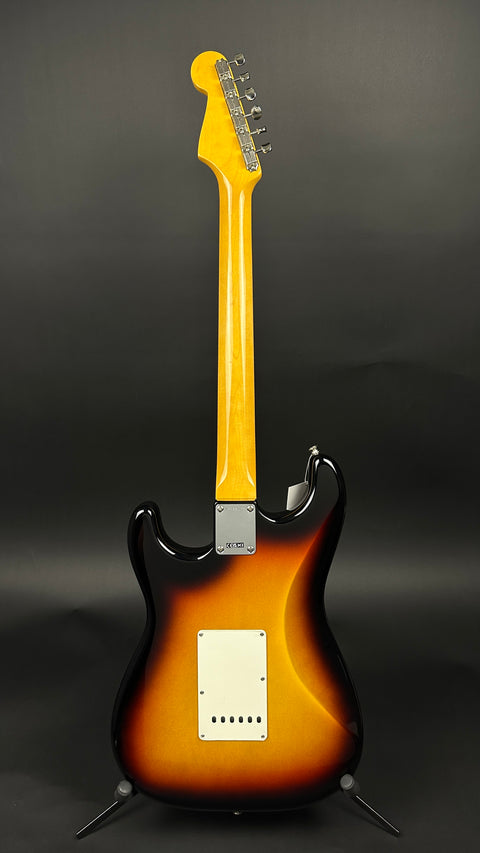 Fender American Vintage II 1961 Stratocaster - 3-Color Sunburst - 