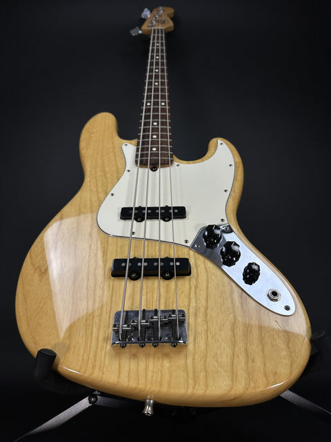 1997 Fender American Standard Jazz Bass - Natural -