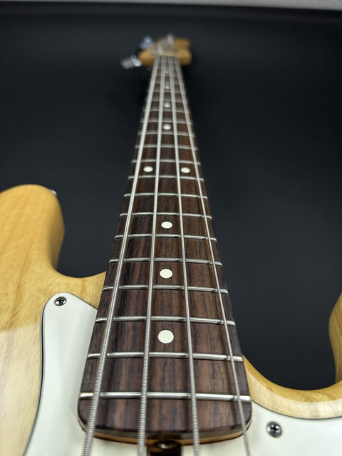 1997 Fender American Standard Jazz Bass - Natural -