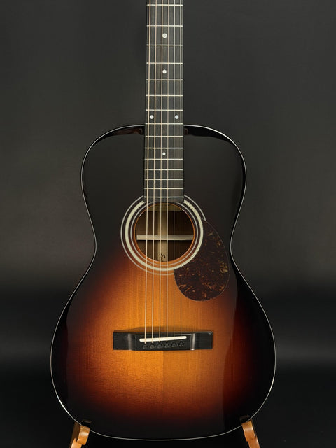 Eastman E1P-DLX-SB Parlor Acoustic - Sunburst -