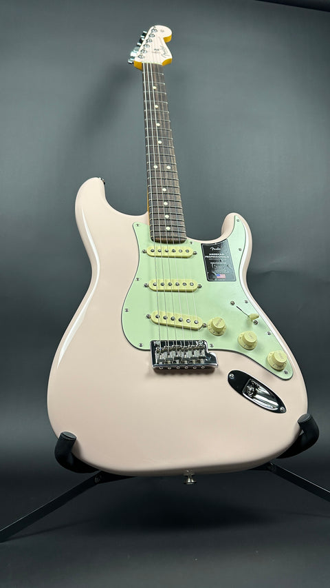 Fender American Professional II Stratocaster - Shell Pink Rosewood Fingerboard with Rosewood Fingerboard - 