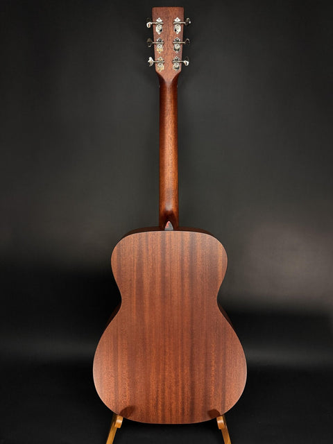 Eastman E1OM - Natural -
