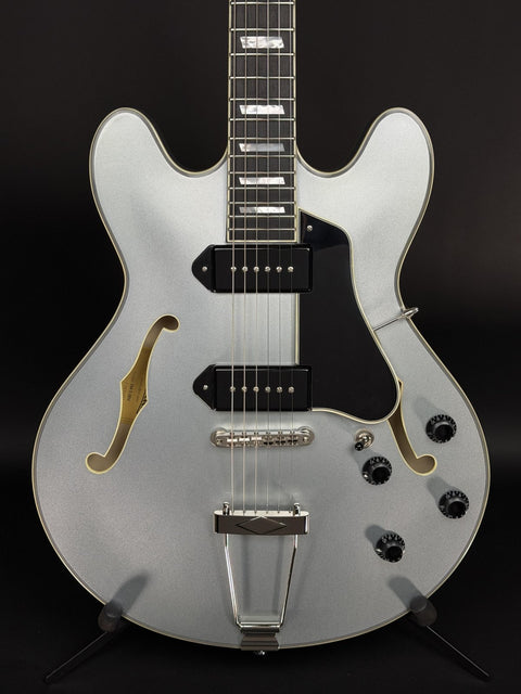 Eastman T64-T-IBM Trapeze - Iced Blue Metallic -