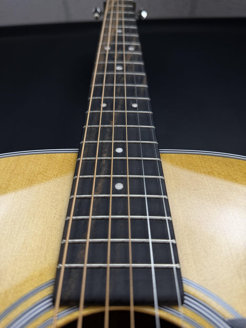 Martin D-13e Retro Walnut - Natural -