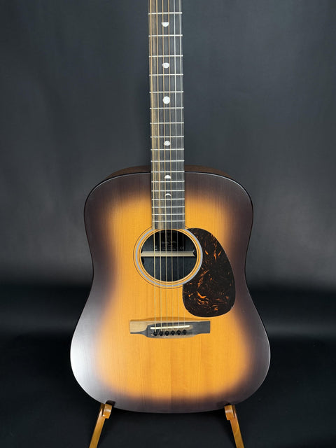 Martin D-X2E Molly Tuttle - Sunburst -