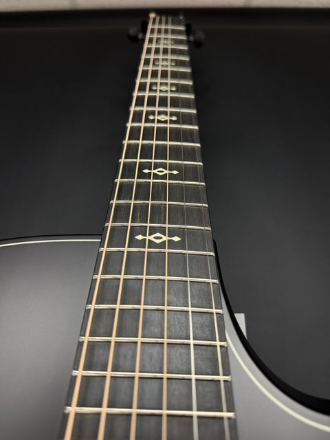 Taylor Builder's Edition 324ce Next Generation - Tobacco Kona Burst -