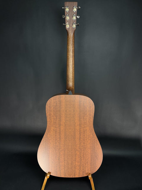 Martin D-X2E Molly Tuttle - Sunburst -