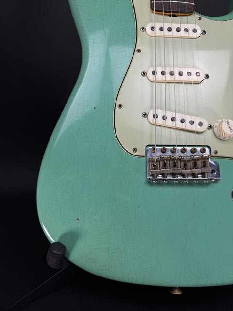 2022 Fender Custom Shop Limited Edition 62/63 Stratocaster Journeyman Relic - Aged Seafoam Green