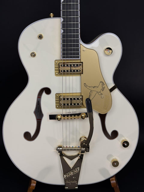 Gretsch G6136T-59 White Falcon -