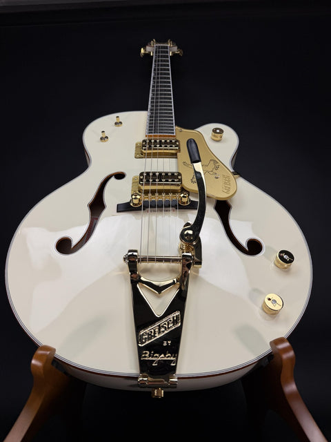 Gretsch G6136T-59 White Falcon -