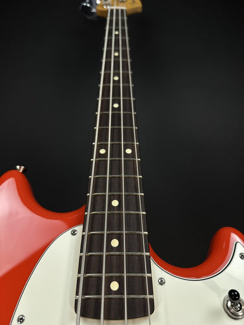 Fender Player II Mustang Bass PJ - Coral Red -
