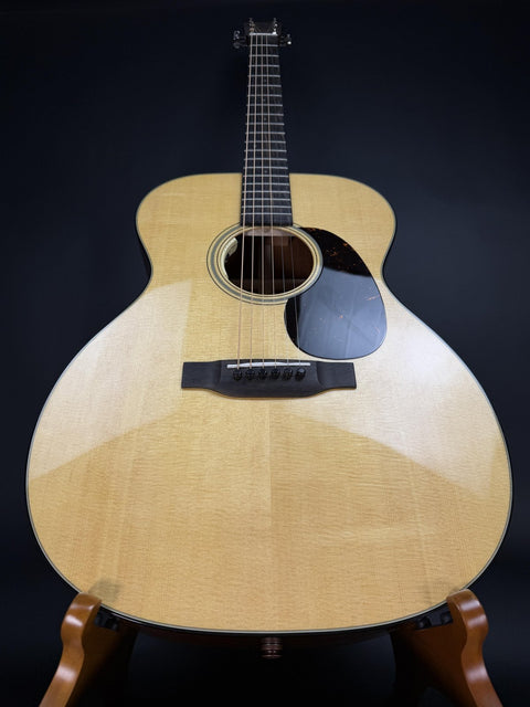 Martin 000-18ELRB -