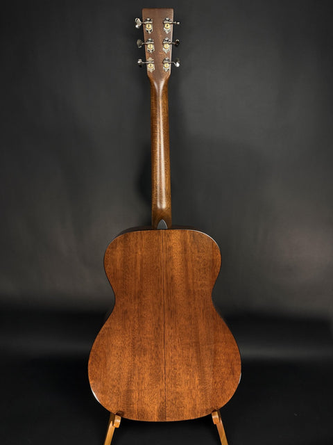 Martin 000-18ELRB -