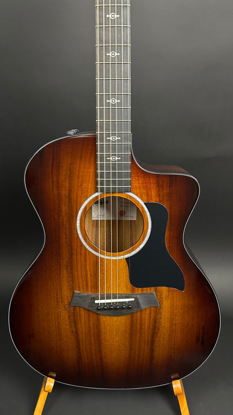 Taylor 224ce-K DLX - 