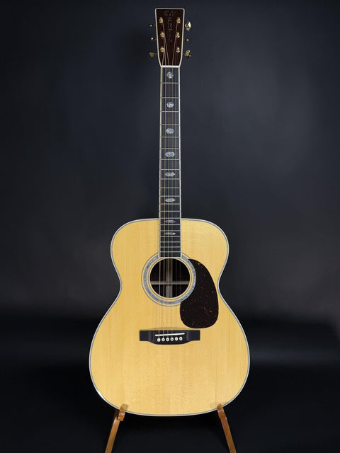 Martin J-40 Acoustic Guitar -
