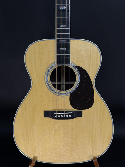 Martin J-40 Acoustic Guitar -