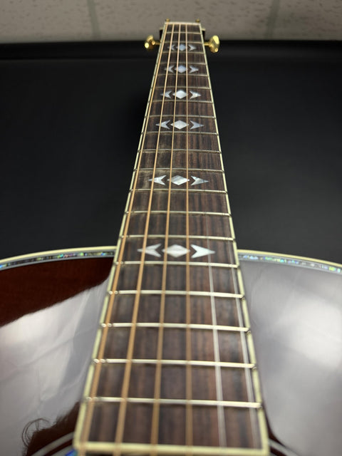 Gibson Custom Limited Edition Advanced Jumbo Anniversary - Cremona Burst with Gold Hardware