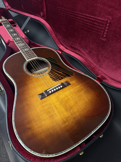Gibson Custom Limited Edition Advanced Jumbo Anniversary - Cremona Burst with Gold Hardware